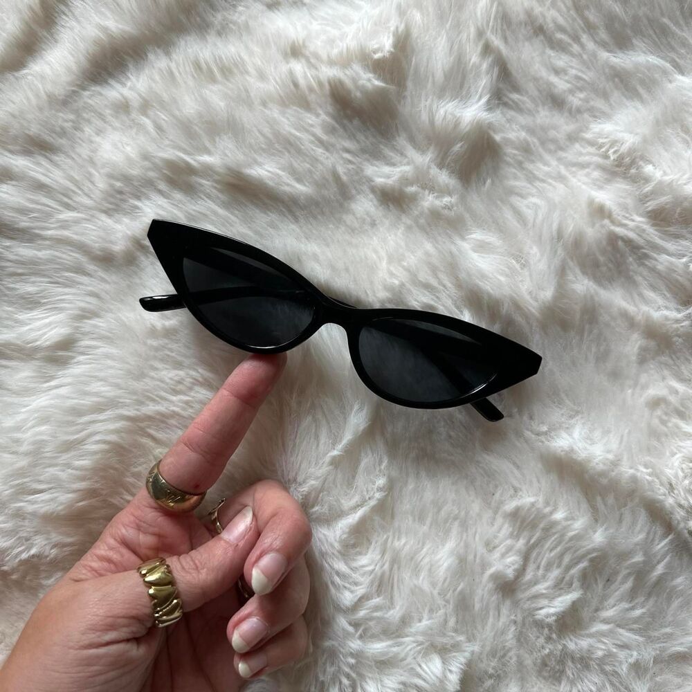 Unbranded Women's Black Sunglasses